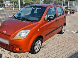 Orange Gebraucht 2010 Chevrolet 2500 Kleinwagen | 1.400 €