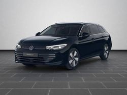 Grenadillschwarz metallic (metallic) Gebraucht 2025 VW Passat Business Kombi | 33.980 € (Guter Preis)