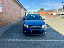 Blau Gebraucht 2014 Dacia Sandero Lauréate Kleinwagen | 6.499 € (Fairer Preis)
