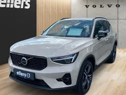 Beige Gebraucht 2025 Volvo XC40 Plus SUV | 42.850 € (Fairer Preis)