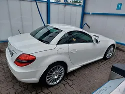 Weiß Gebraucht 2009 Mercedes SLK350 AMG Cabrio | 21.800 € (Teuer)