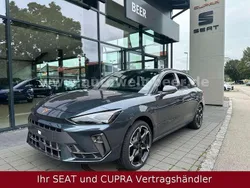 Magnetic grau Gebraucht 2024 Cupra Leon VZ Kombi | 39.980 € (Fairer Preis)