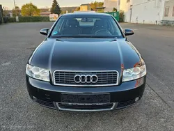 Schwarz Gebraucht 2002 Audi A4 Limousine | 2.999 € (Etwas zu teuer)