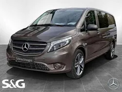 Indiumgrau metallic Gebraucht 2018 Mercedes Vito Van / Kleinbus | 23.086 € (Teuer)