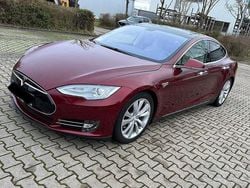 Rot Gebraucht 2013 Tesla Model S Kleinwagen | 16.000 € (Superpreis)