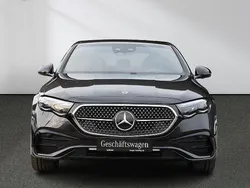 Gebraucht 2025 Mercedes E200 AMG line | 61.880 €