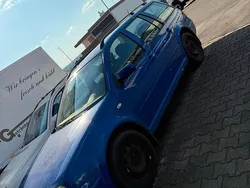 Blau Gebraucht 2003 VW Golf IV Kombi | 1.500 € (Guter Preis)