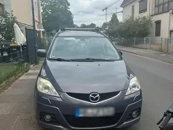Grau Gebraucht 2025 Mazda 5 Van / Kleinbus | 3.000 €