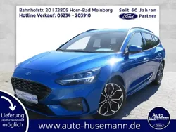 Blau Gebraucht 2018 Ford Focus ST-Line Kombi | 16.500 € (Fairer Preis)