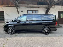 Schwarz Gebraucht 2024 Mercedes V300 Avantgarde Van / Kleinbus | 81.900 € (Fairer Preis)
