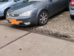 Grau Gebraucht 2005 Ford Mondeo Kombi | 600 € (Superpreis)