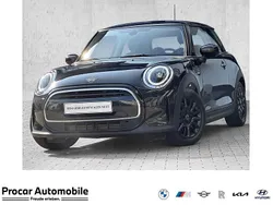 Schwarz Gebraucht 2022 Mini ONE Kleinwagen | 16.880 € (Guter Preis)