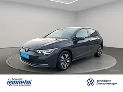 Grau Gebraucht 2023 VW Golf VIII Life Limousine | 27.260 € (Etwas zu teuer)