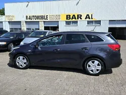 Grau Gebraucht 2016 Kia Ceed Kombi | 7.750 € (Superpreis)