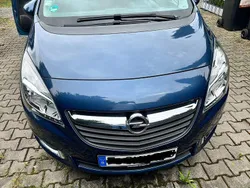 Blau Gebraucht 2015 Opel Meriva Style Van / Kleinbus | 9.400 € (Fairer Preis)