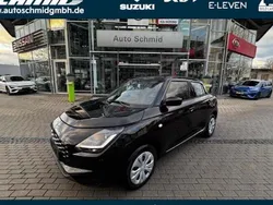 Schwarz Neu 2025 Suzuki Swift Club Limousine | 18.990 €