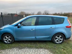 Blau Gebraucht 2011 Renault Mégane GrandTour Kombi | 6.700 € (Teuer)