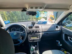 Blau Gebraucht 2009 Skoda Fabia Kleinwagen | 2.699 € (Etwas zu teuer)