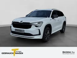 Weiß Gebraucht 2024 Skoda Kodiaq SportLine SUV | 49.870 €