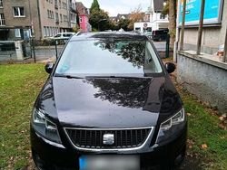 Schwarz Gebraucht 2013 Seat Alhambra Van / Kleinbus | 13.400 € (Teuer)