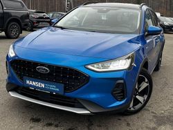 Blau Gebraucht 2024 Ford Focus Active X Limousine | 25.900 € (Fairer Preis)