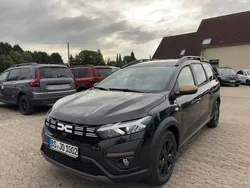 Perlmuttschwarz metallic (schwarz) (schwarz) Neu 2025 Dacia Jogger Extreme Van / Kleinbus | 22.690 € (Fairer Preis)