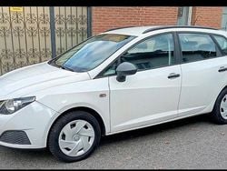 Weiß Gebraucht 2011 Seat Ibiza Kleinwagen | 2.300 € (Fairer Preis)