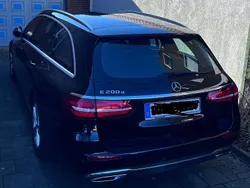 Schwarz Gebraucht 2018 Mercedes E200 Avantgarde Kombi | 20.000 € (Fairer Preis)