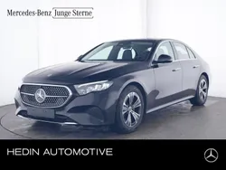 Schwarz Gebraucht 2024 Mercedes E220 Avantgarde Limousine | 50.880 € (Fairer Preis)