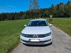 Weiß Gebraucht 2017 VW Passat Highline Kombi | 13.999 € (Fairer Preis)