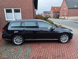 Schwarz Gebraucht 2017 VW Passat Highline Kombi | 15.600 € (Guter Preis)