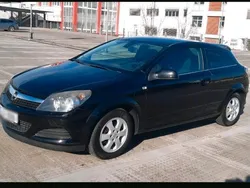 Schwarz Gebraucht 2009 Opel Astra GTC Coupé | 4.300 € (Fairer Preis)