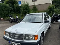 Weiß Gebraucht 1991 Mercedes 190 Limousine | 3.499 €