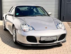 Arktissilbermetallic Gebraucht 2004 Porsche 911 Turbo Coupé | 66.900 €