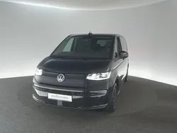 Schwarz Gebraucht 2022 VW T7 Basis Van | 44.960 €