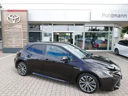 Braun Gebraucht 2020 Toyota Corolla Team Limousine | 21.930 € (Fairer Preis)