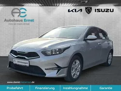 Sparkling silber Neu 2025 Kia Ceed Vision Limousine | 22.490 € (Fairer Preis)