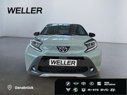 Urban khaki (6x3)/ black mica (209) (gruen) Neu 2025 Toyota Aygo Kleinwagen | 22.990 € (Etwas zu teuer)