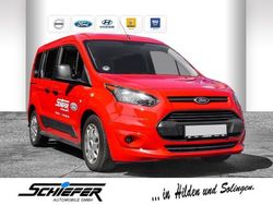 Rot Gebraucht 2017 Ford Tourneo Connect Trend Van / Kleinbus | 13.890 € (Etwas zu teuer)