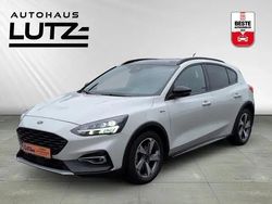 Weiß Gebraucht 2021 Ford Focus Active X Limousine | 18.929 € (Etwas zu teuer)