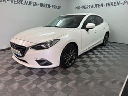 Weiß Gebraucht 2016 Mazda 3 Nakama Limousine | 9.900 € (Fairer Preis)