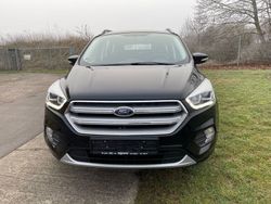 Schwarz Gebraucht 2018 Ford Kuga Cool & Connect SUV | 9.999 € (Guter Preis)