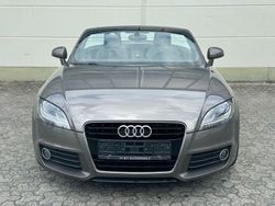 Grau Gebraucht 2012 Audi TT Roadster Sport Cabrio | 10.900 € (Guter Preis)