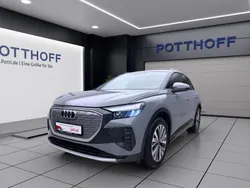 Grau Gebraucht 2023 Audi Q4 e-tron Advanced SUV | 27.950 € (Guter Preis)