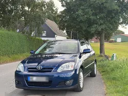 Blau Gebraucht 2005 Toyota Corolla Kleinwagen | 4.100 € (Etwas zu teuer)