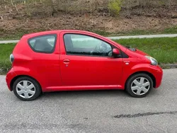 Rot Gebraucht 2009 Toyota Aygo Cool Kleinwagen | 799 € (Superpreis)