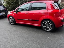 Rot Gebraucht 2011 Fiat Punto Evo Sport Kleinwagen | 6.000 €