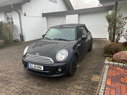 Schwarz Gebraucht 2015 Mini Cooper D Kleinwagen | 11.000 € (Fairer Preis)