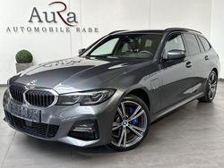 Grau Gebraucht 2021 BMW 330e M Sport Kombi | 31.749 € (Fairer Preis)