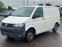 Weiß Gebraucht 2015 VW T5 Van | 4.444 €